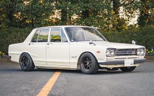 Nissan Skyline 2000GT-R Sedan